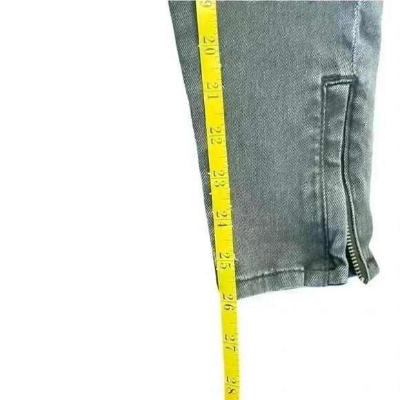 Zara Slim Fit Medium Rise Black Moto Jeans with Zipper Ankle Size 4 - Picture 13 of 13